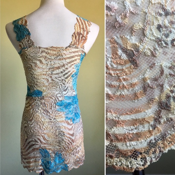 Bronze Tan Blue Floral Lace Camisole Tank Top - Picture 3 of 4